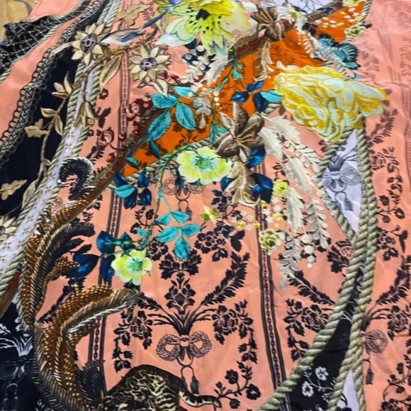 Camilla silk round neck kaftan ‘Watch the Throne’ O/S New with Tags - Picture 6 of 6